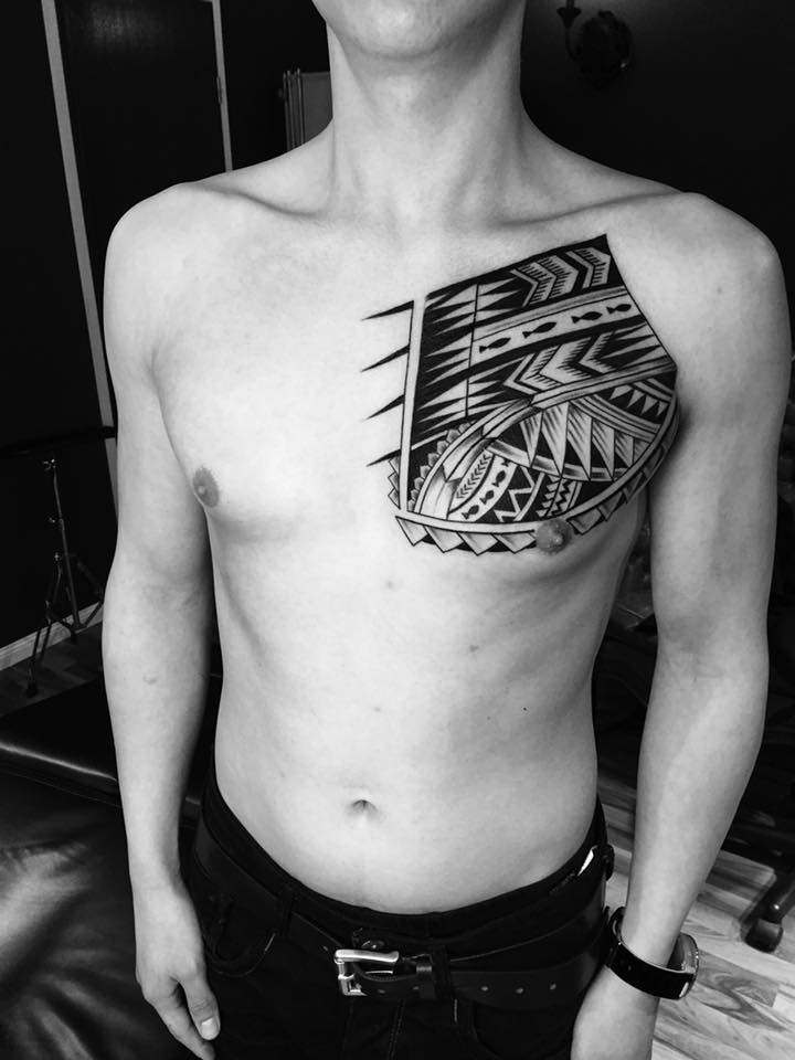 Maori-Tattoo-Rechte-Brust